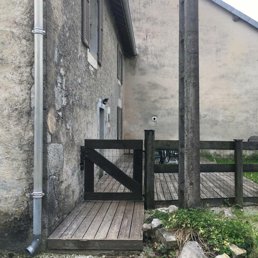 Gite La Janiat Montigny-sur-l'Ain Exterior photo
